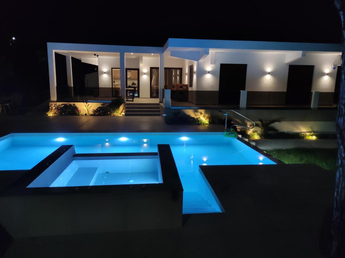 Luxury Villa Anemone With Private Pool Pastida Exteriér fotografie